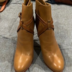 TORY BURCH 10.5 ALL LEATHER DORESE HIGH HEEL BOOTIES- NEW